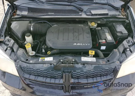 2013 Dodge Grand Caravan R/T z USA, uszkodzony, nr VIN 2C4RDGEG0DR735714